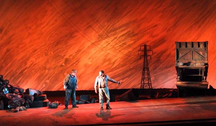 "Berührend und dramatisch": "Von Mäusen und Menschen" bei den Bregenzer Festspielen 2001