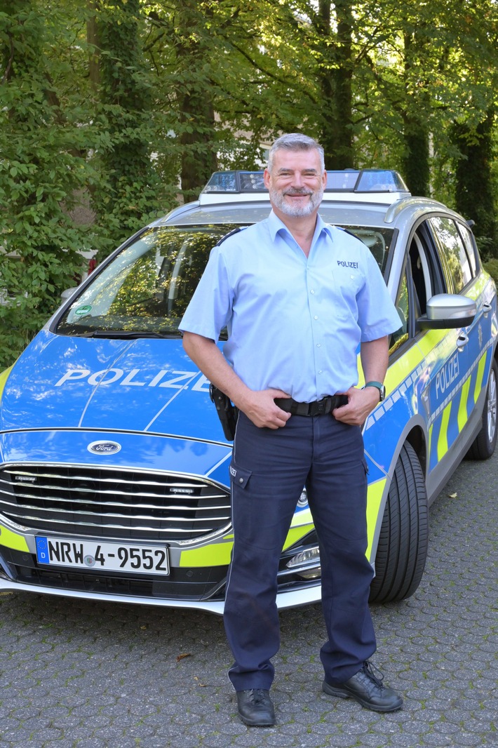 POL-BI: Christoph Ramsbrock heißt der neue Leiter des Bezirksdienstes der Polizeiwache Süd