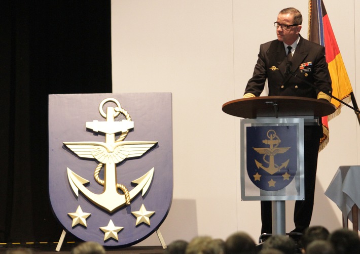 Marine der Zukunft: Multinational, Kampfstark, Innovativ
"Wilhelmshavener Erklärung" des Inspekteurs der Marine