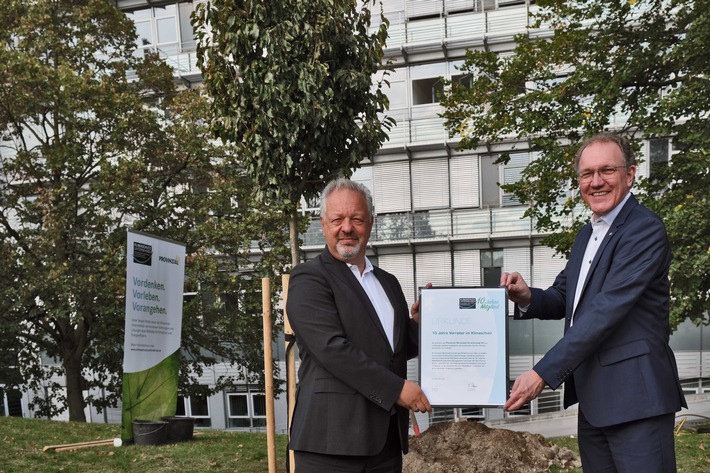 Seit zehn Jahren Vorreiter-Unternehmen in Sachen Klimaschutz / Die Provinzial Rheinland Versicherung AG ist als Gründungsmitglied in der bundesweiten Initiative Klimaschutz-Unternehmen vertreten
