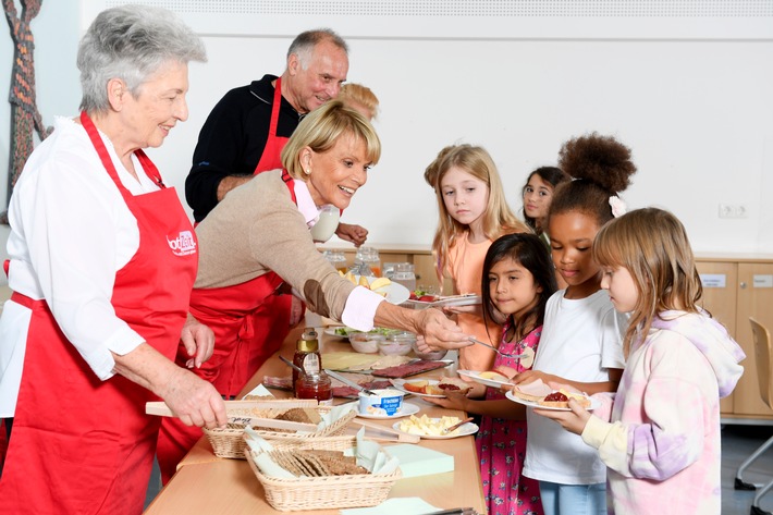 brotZeit nimmt 300. Schule ins Frühstücksprojekt auf