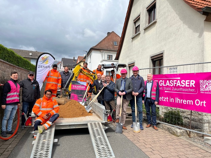 Telekom startet Glasfaser-Ausbau in Bütthard, Gaukönigshofen, Geroldshausen, Giebelstadt und Kirchheim