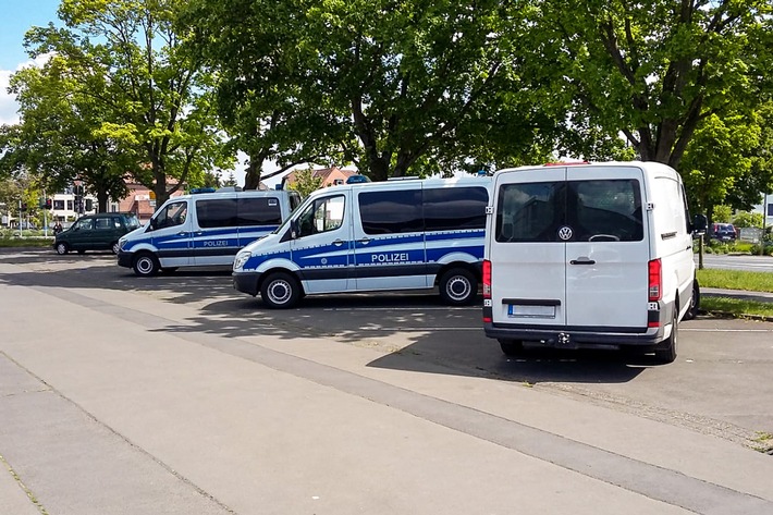 POL-GI: Gießen: Kontrollen in der Grünberger Straße - Viele Gurtmuffel und Handynutzer