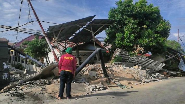 Bild zum Beitrag: Nach Tsunami in Indonesien: ASB-Team sorgt für sauberes Wasser 