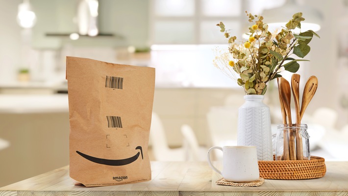Amazon verzichtet in ganz Europa auf Plastikverpackungen und setzt zu 100 % auf recycelbares Verpackungsmaterial
