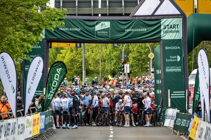 Škoda sorgt beim Radsportklassiker Eschborn-Frankfurt und der Škoda Velotour für Bewegung