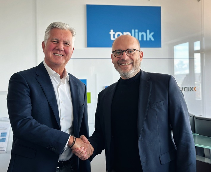 toplink sichert sich Managementberatung durch                      Ex-Vorstand/CEO der Deutschen Telefon Ulrich Petry