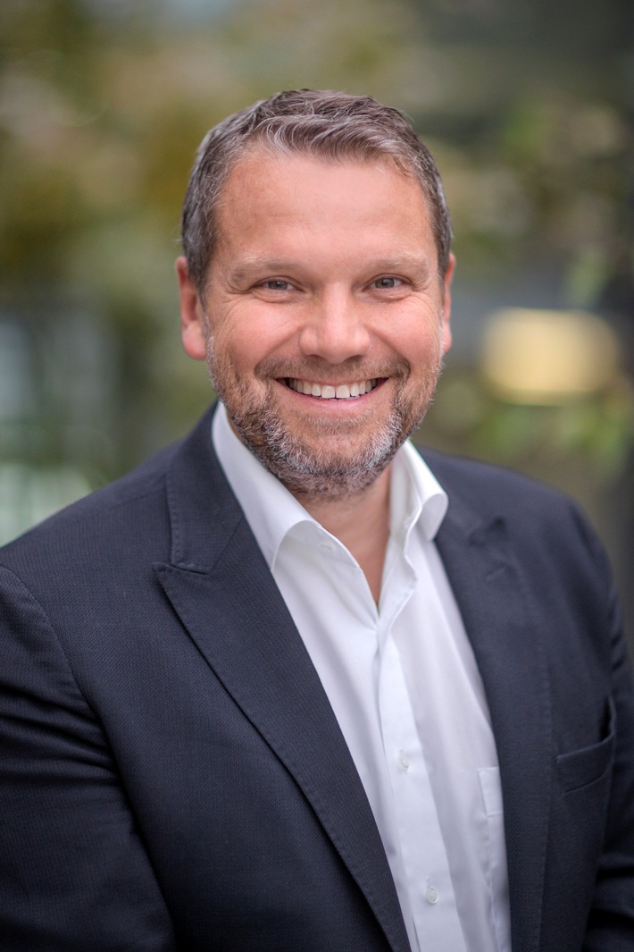 Udo Heuser ist neuer Präsident der Fragrance Foundation Deutschland / Umfassende Neuausrichtung geplant: Mehr Endverbraucherrelevanz und Sichtbarkeit