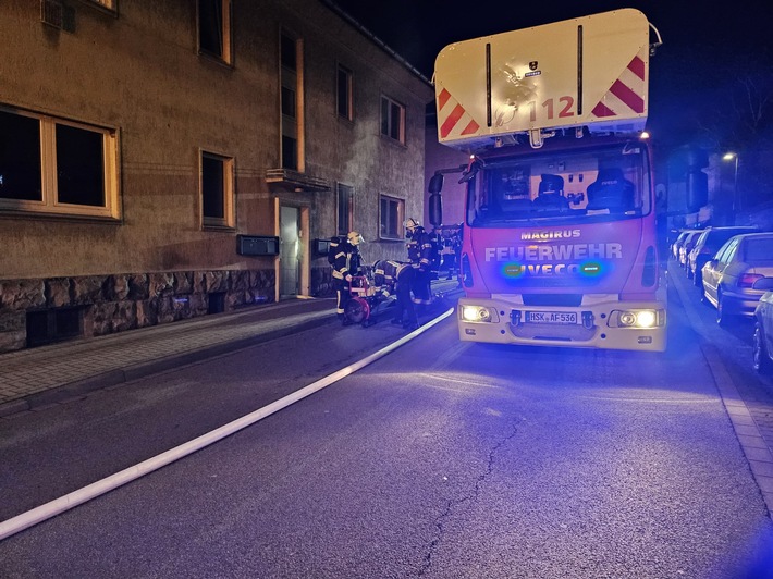 FW-AR: Zwei Brandeinsätze in Arnsberg am frühen Sonntagmorgen