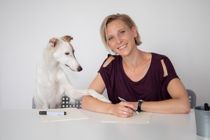 Traumjob Hundetrainerin: So finden Frauen im Jahr 2022 den Weg in die Selbstständigkeit