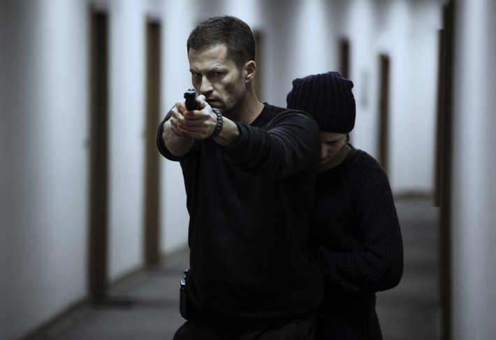 Auf ProSieben macht Til Schweiger Action: Free-TV-Premiere "Schutzengel" am 19. Oktober 2014 (FOTO)