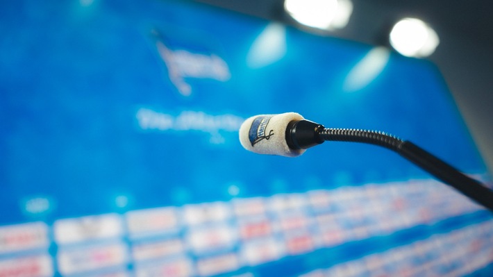 Pressekonferenz vor dem Heimspiel gegen Holstein Kiel
