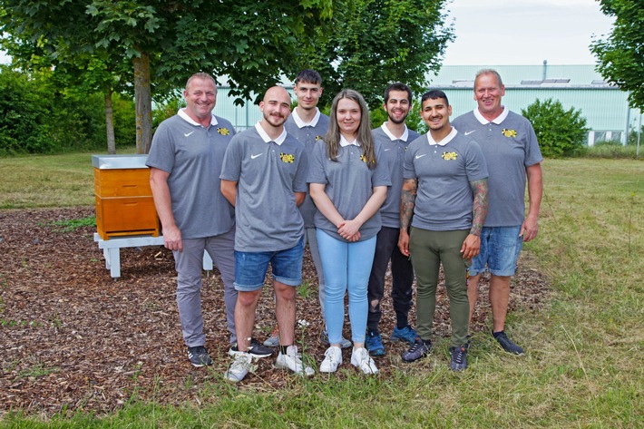 Die Kaufland „Azubees“ vom Fleischwerk in Heilbronn: Azubi-Projekt mit 250.000 Bienen