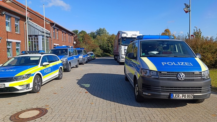 POL-OS: Viele Anzeigen nach Kontrollaktion der Polizei: Gestohlener LKW-Anhänger, fehlende Fahrerlaubnis und Drogenbeeinflussung bei Fahrer eines Gefahrguttransportes