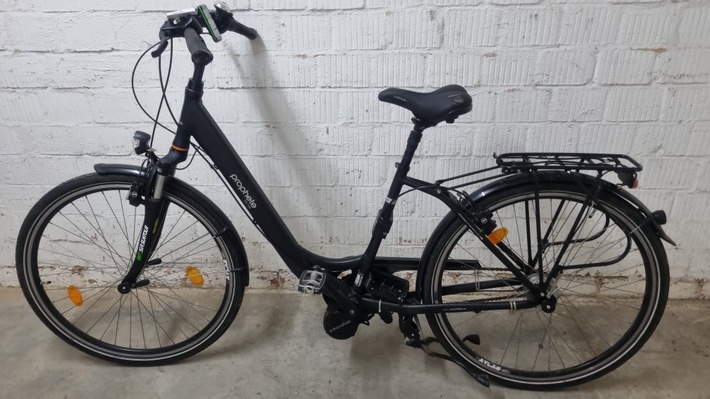 POL-BS: Eigentümer gesucht - Fahrraddiebstahl