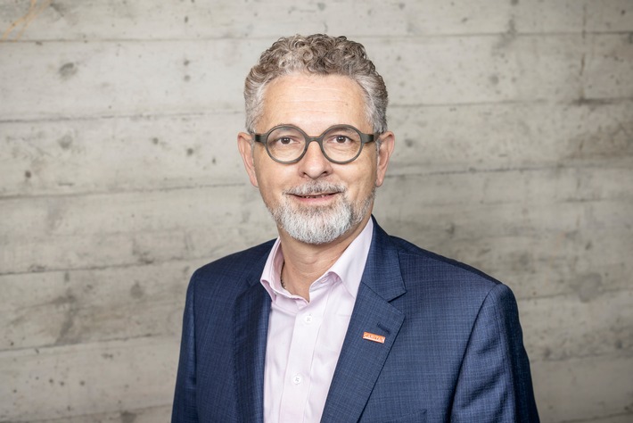 Direktor Peter Lack verlässt Caritas Schweiz / Die Suche nach einer Nachfolge wird eingeleitet