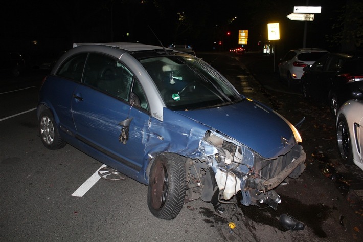 POL-DU: Dellviertel: Alkoholfahrt endet mit vier beschädigten Autos
