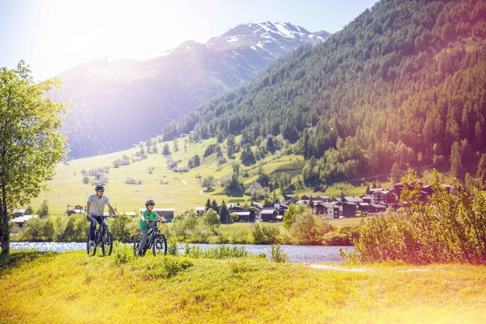 Medienmitteilung - Atemberaubende Natur und mediterranes Klima: Das Wallis bietet ideale Bedingungen, um den Sommer abseits der Touristenströme zu geniessen.