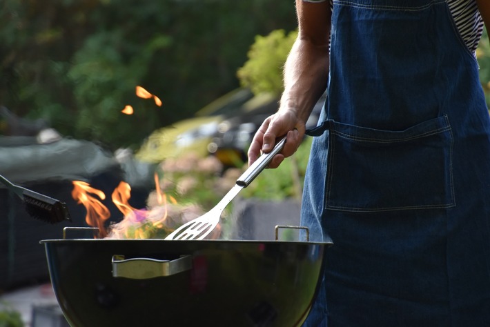 Hamburger Feuerkasse gibt Tipps für sicheres Grillen