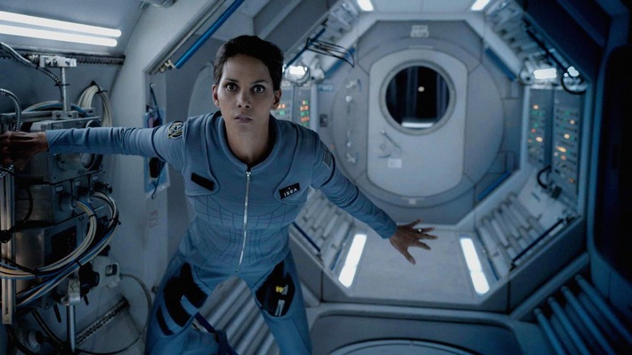 Bekommt Halle Berry ein Alien-Baby? sixx-Sommerevent "Extant" 
ab 5. Juni