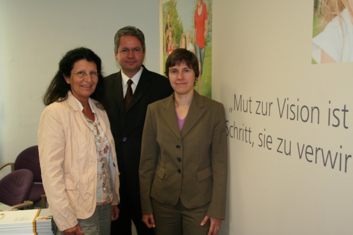 Ausschreibung des Karl Kübel Preises 2011 gestartet / &quot;Bildung für nachhaltige Entwicklung&quot; als Preisthema / Verleihung erfolgt in Kooperation mit der Deutschen UNESCO-Kommission (mit Bild)