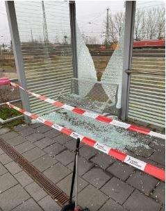 BPOL-KS: Vandalismusschaden im Bahnhof Bebra - Bundespolizei sucht Zeugen