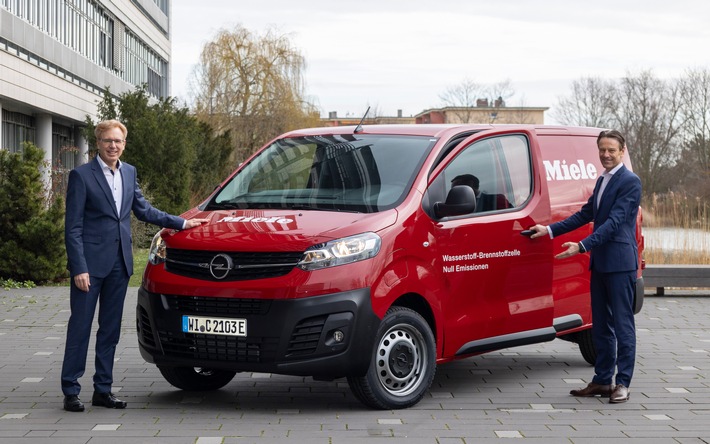 Miele setzt im Kundenservice auf Wasserstofftransporter von Opel / Erster elektrischer Vivaro-e HYDROGEN im Rhein-Main-Gebiet im Einsatz / Wichtiger Baustein zur Erreichung der Nachhaltigkeitsziele