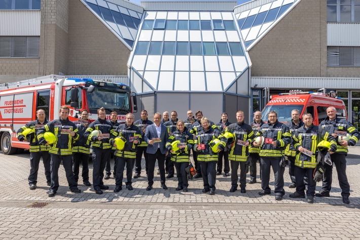 FW-NE: Kick-Off Termin für stadtweite Werbungskampagne | Feuerwehr sucht neue Mitstreiterinnen und Mitstreiter!