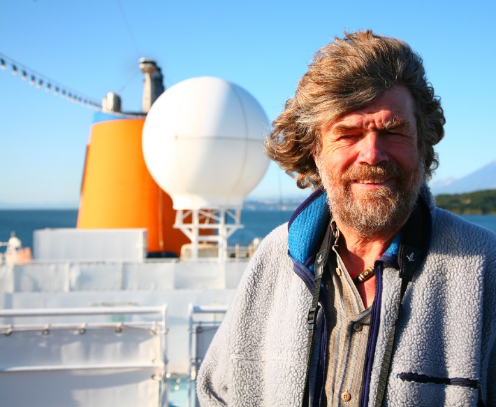 Reinhold Messner auf Südsee-Expedition mit MS BREMEN (mit Bild)
