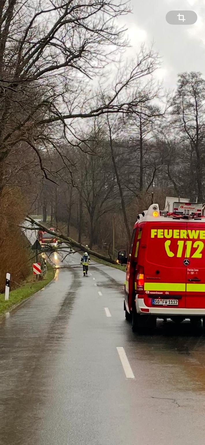 FW Ense: Sturm-Einsätze am Nikolaustag / Feuerwehr 3x alarmiert