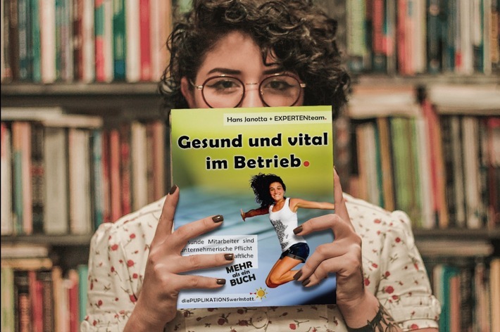 Rund 88 Milliarden Euro kosten krankheitsbedingte Ausfälle jedes Jahr / Gesunde Mitarbeiter sind unternehmerische Pflicht und betriebswirtschaftliche Notwendigkeit / "Gesund und vital im Betrieb" - das neue Standardwerk für jeden Unternehmer / Weiterer Text über ots und www.presseportal.de/nr/152686 / Die Verwendung dieses Bildes ist für redaktionelle Zwecke unter Beachtung ggf. genannter Nutzungsbedingungen honorarfrei. Veröffentlichung bitte mit Bildrechte-Hinweis.