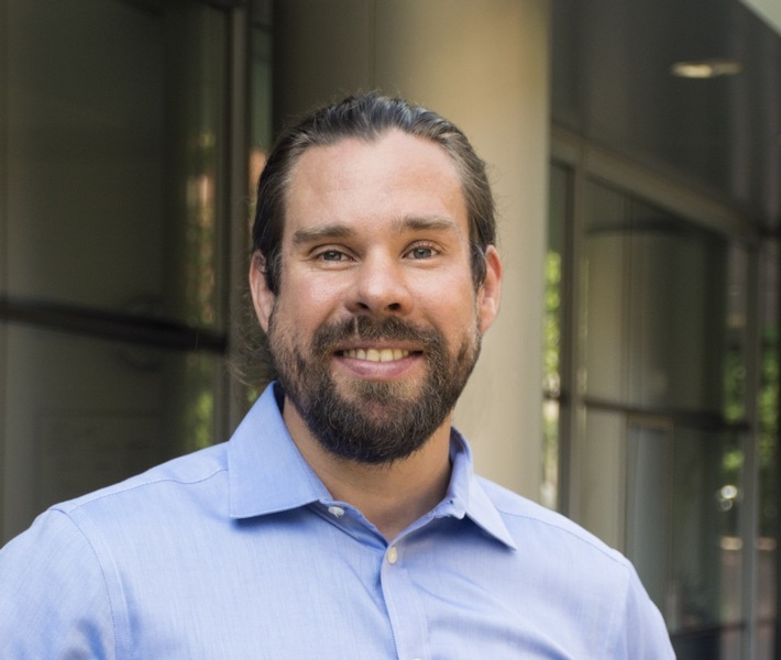 Johannes Kohl ist der Gewinner des mit 100.000 Euro dotierten Eric Kandel Young Neuroscientists Prize 2025, der von der Hertie-Stiftung und der Federation of European Neuroscience Societies vergeben wird. / Weiterer Text über ots und www.presseportal.de/nr/9400 / Die Verwendung dieses Bildes für redaktionelle Zwecke ist unter Beachtung aller mitgeteilten Nutzungsbedingungen zulässig und dann auch honorarfrei. Veröffentlichung ausschließlich mit Bildrechte-Hinweis.