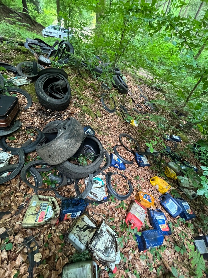 POL-MA: Heddesbach/Rhein-Neckar-Kreis: Unbekannte entsorgen illegal Müll im Wald und verunreinigen den Boden - Zeugenaufruf