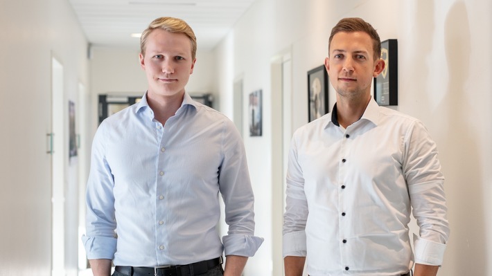 Oliver Otte und Leon Desch / Weiterer Text über ots und www.presseportal.de/nr/159051 / Die Verwendung dieses Bildes ist für redaktionelle Zwecke unter Beachtung ggf. genannter Nutzungsbedingungen honorarfrei. Veröffentlichung bitte mit Bildrechte-Hinweis.