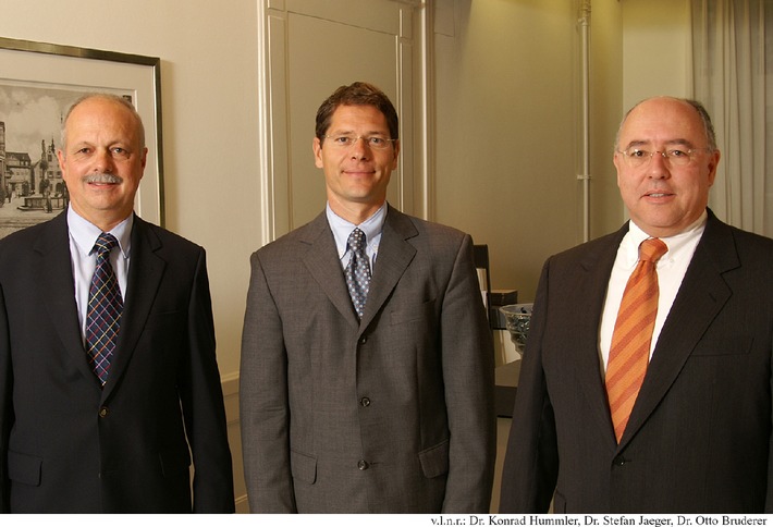 Wegelin &amp; Co. Privatbankiers nehmen in Basel ihre Geschäftstätigkeit auf