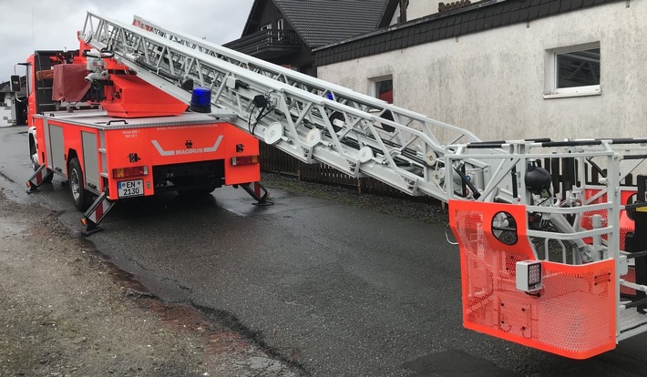 FW-EN: Einsatzreicher Freitag in Breckerfeld