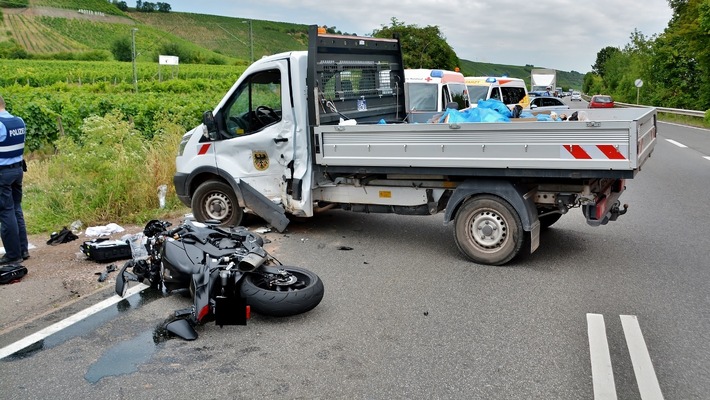 POL-PPMZ: Nachtrag zu: Verkehrsunfall mit schwer verletztem Motorradfahrer - Lichtbild