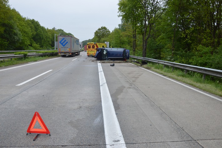 POL-HK: 1. Soltau/Munster, Diebstähle 2. Autobahn, Verkehrsreiches Wochenende