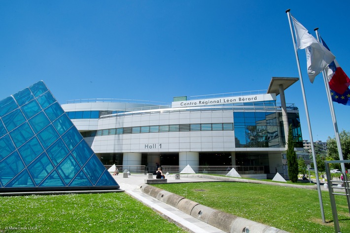 Hitachi et le Centre de lutte contre le cancer Léon Bérard à Lyon lancent des recherches collaboratives pour lutter contre le cancer avec l