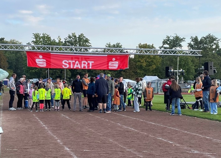 Global Micro Initiative e.V. Deutschland: Zu Gast beim Spendenlauf der Paul-Gerhardt-Schule in Kahl am Main