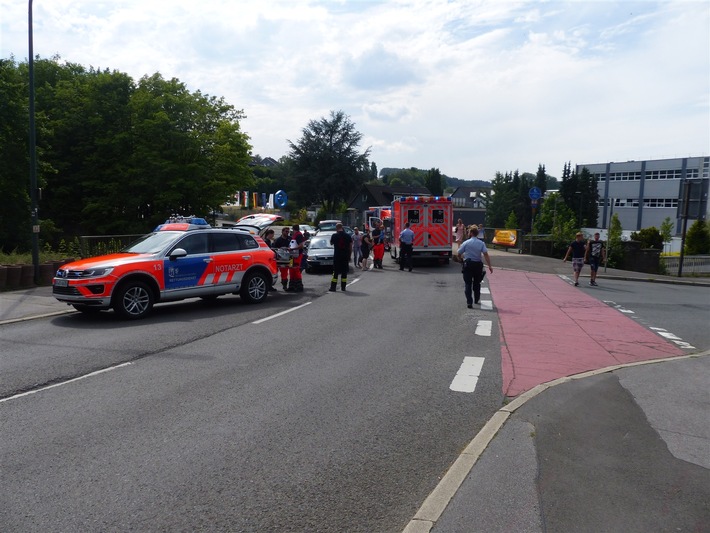 POL-GM: 060719-633 Verkehrsunfall mit Personenschaden
Sechs Verletzte nach Auffahrunfall