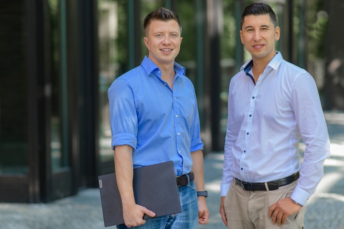 Manuel Thaler und Junus Ergin / Weiterer Text über ots und www.presseportal.de/nr/162342 / Die Verwendung dieses Bildes für redaktionelle Zwecke ist unter Beachtung aller mitgeteilten Nutzungsbedingungen zulässig und dann auch honorarfrei. Veröffentlichung ausschließlich mit Bildrechte-Hinweis.