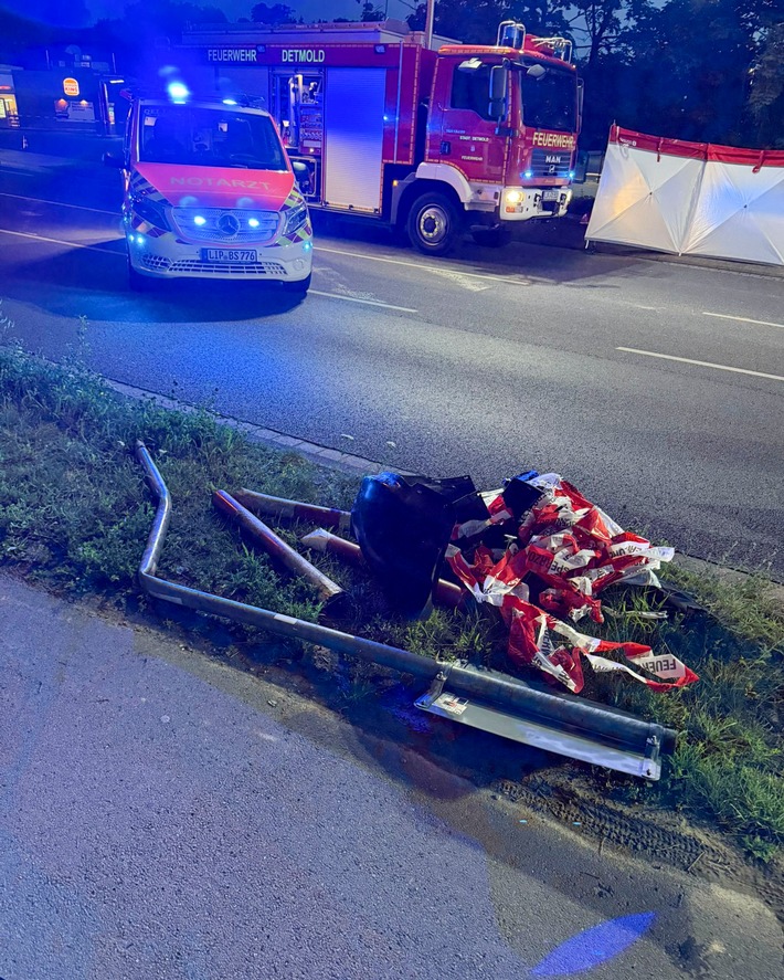 FW-DT: Alleinunfall - Eine Person verstorben