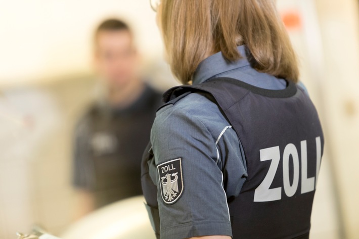 HZA-MD: Zoll stoppt illegale Erwerbstätigkeit im Prostitutionsgewerbe in Halle (Saale)