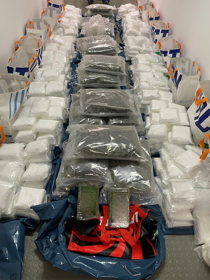 POL-DA: Groß-Zimmern: Sicherstellung von mehreren Hundert Kilogramm Rauschmitteln / Drei Tatverdächtige in Untersuchungshaft