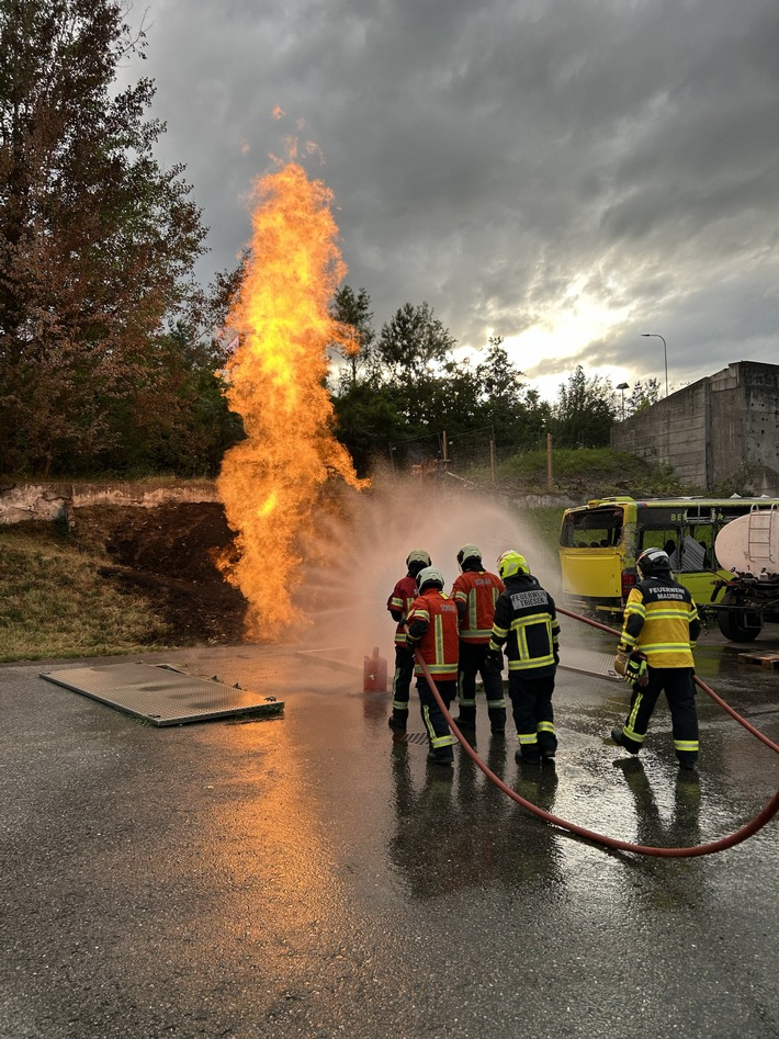 Feuerwehr - Weiterbildungskurs Offiziere in Vaduz