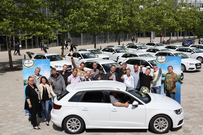 &quot;Öffnen. Gewinnen. Abfahren.&quot; / Krombacher übergibt 18 glücklichen Gewinnern in Ingolstadt ihren neuen Audi A3 Sportback