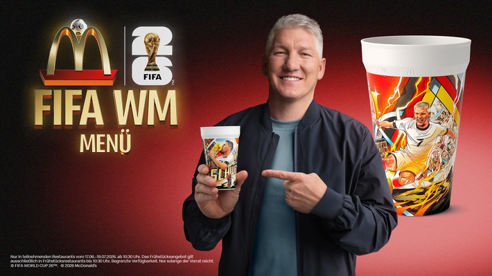 Bastian Schweinsteiger betritt das Spielfeld: Exklusiver Sammelbecher des Weltmeisters nur bei McDonald