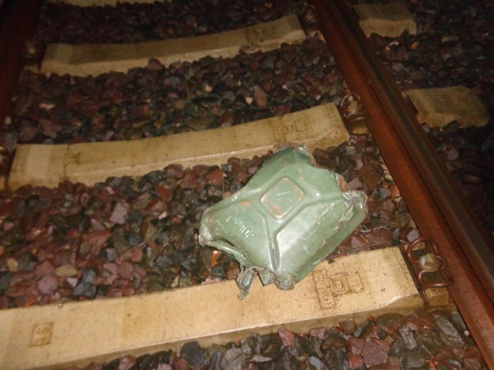 BPOL-H: Zeugenaufruf: Gefährlicher Eingriff in den Bahnverkehr bei Northeim
