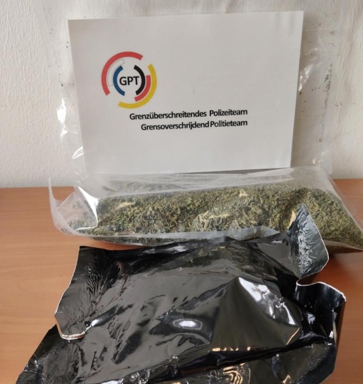 BPOL-BadBentheim: 18-Jähriger schmuggelt Drogen im Rucksack / Deutsch-Niederländisches Polizeiteam erfolgreich